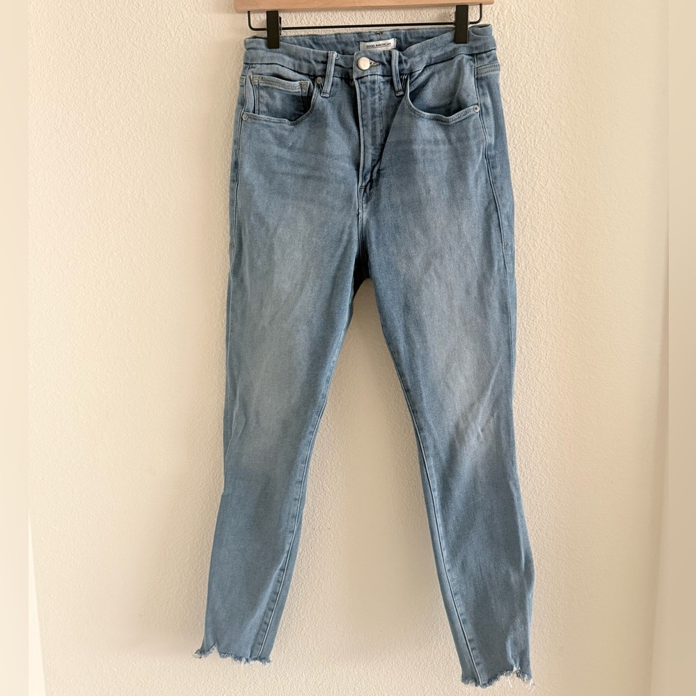 GOOD AMERICAN Curve Skinny Crop Jeans Size 10 / 30
